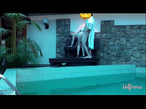 ❤️ Boss uzaicina kalponi uz baseinu, bet nevarēja pretoties karstu ️❌ Super porno pie mums lv.virtsextor.ru ️❤